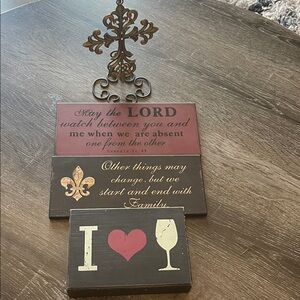 Decorative Wall Plaque Set with Inspirational Quotes